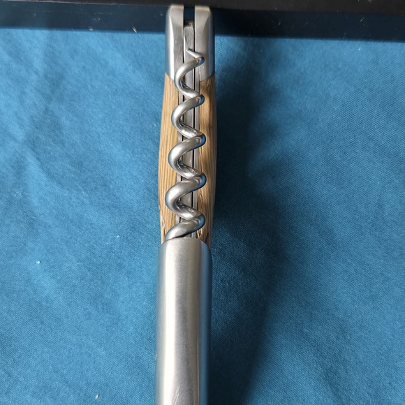 Laguiole Sommelier Corkscrew - Picture 8 of 16